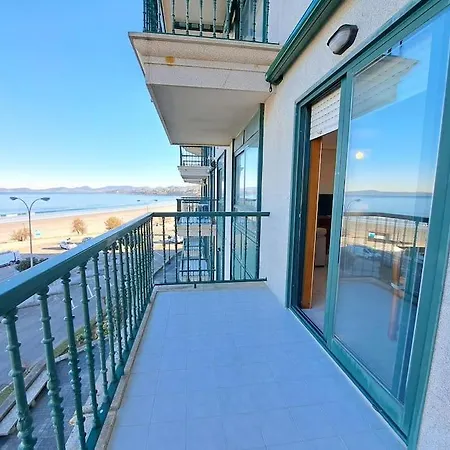 Apartment Primera Linea Patos, Nigran. *